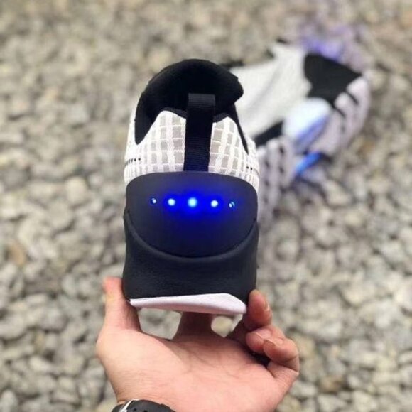 Nike HyperAdapt 1.0 Metallic silver 🍁 - Picture 2 of 5